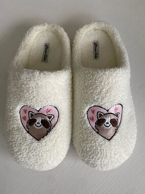 Pink Heart Raccoon Cream Fuzzy Slippers - Slip On Cozy